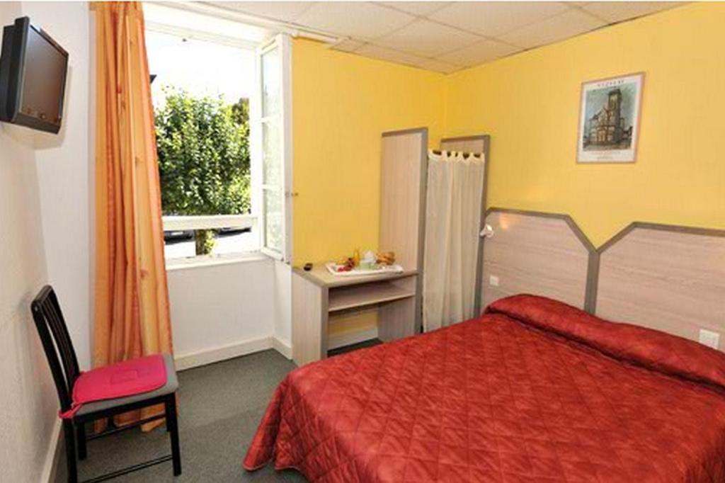 Le Compostelle Hotel Vézelay Quarto foto